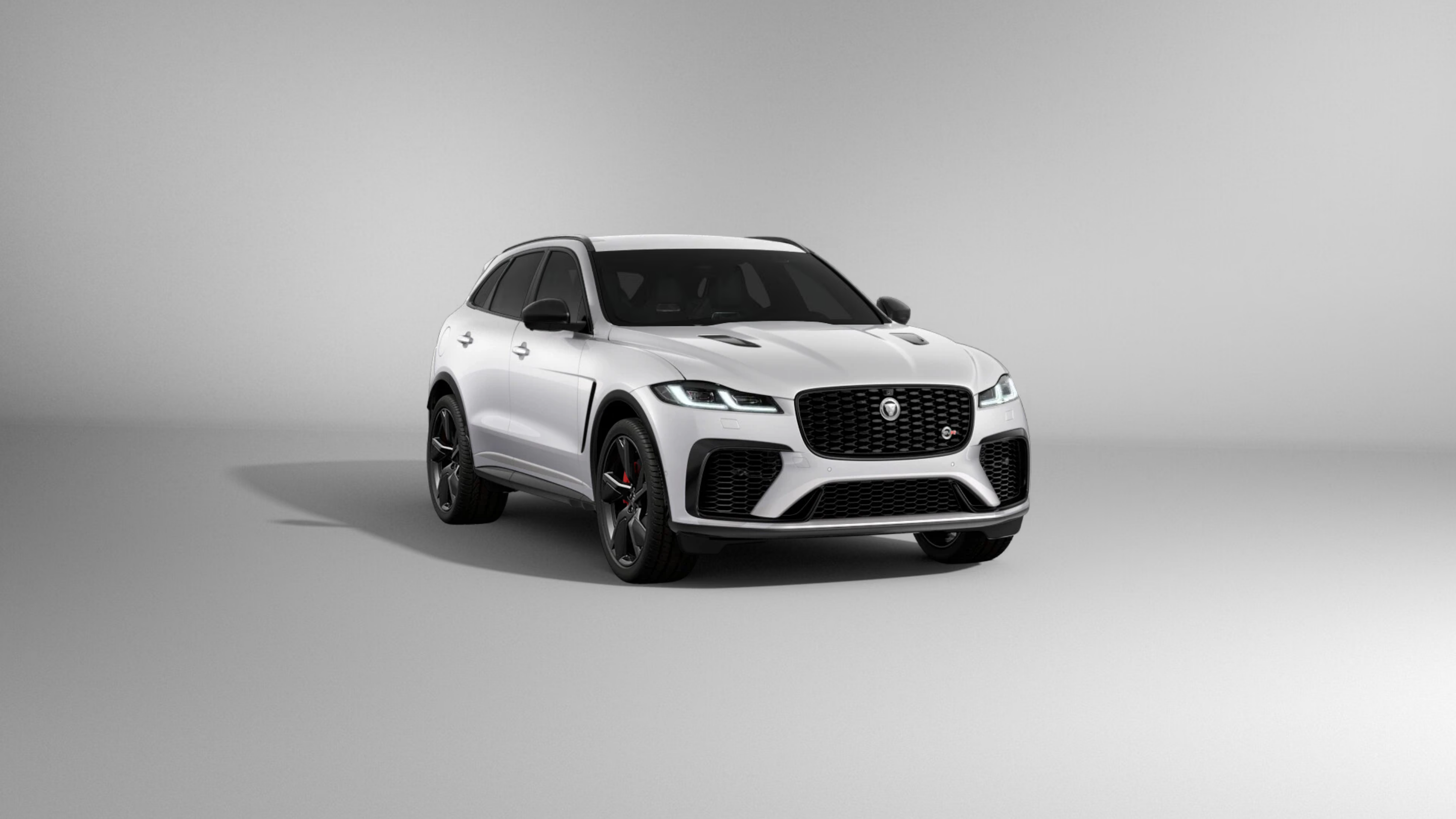 Jaguar F-pace Svr 2024 in Qatar