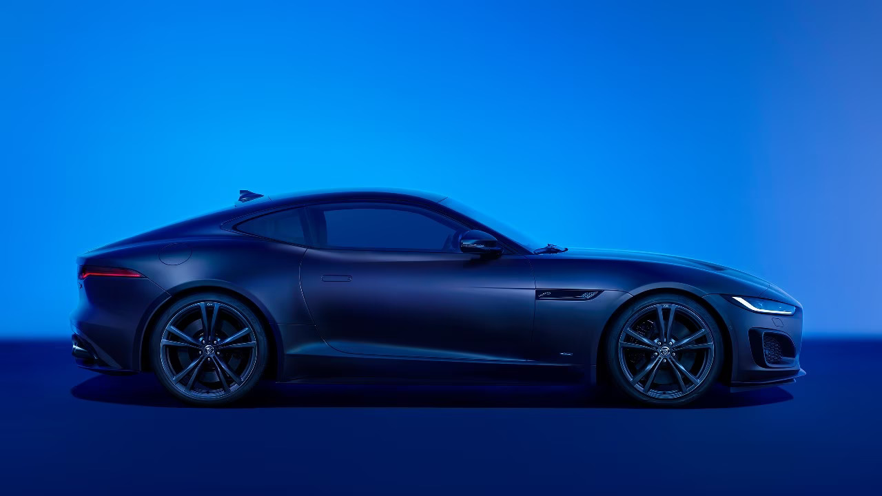 Jaguar F-type 2026 in Qatar