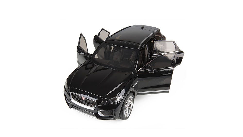 F-Pace 1:18 Scale Model 5