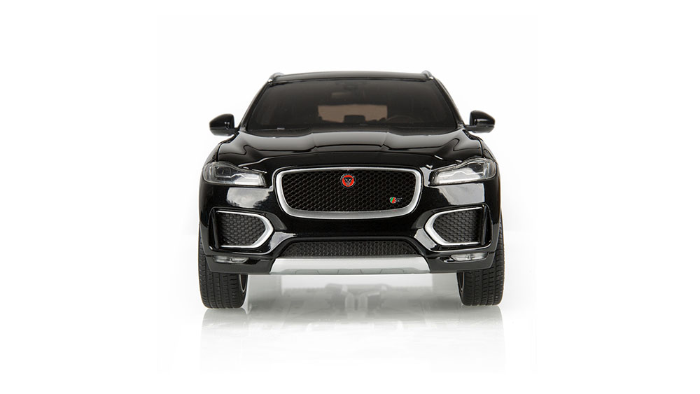 F-Pace 1:18 Scale Model 6